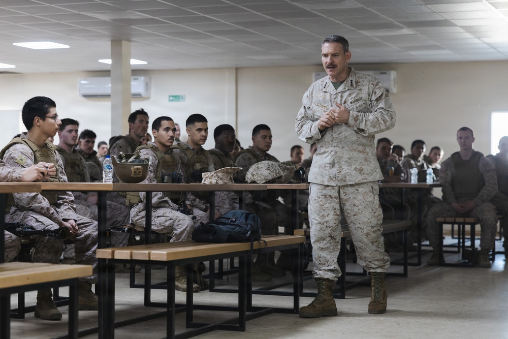 MARCENT senior leadership visit Marines with Echo 2/10