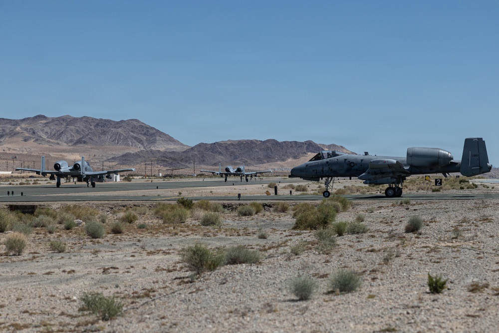 357th Fighter Squadron and MCAGCC conduct joint training with the A-10 Thunderbolt II