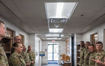 Lt. Gen. Hurry &amp; CMSgt Fitch visit WPAFB
