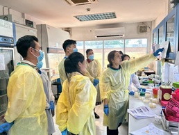 WRAIR-AFRIMS provides antimicrobial resistance training to Lao collaborators