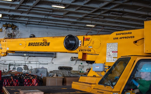 Sailors Conducts Maintenance