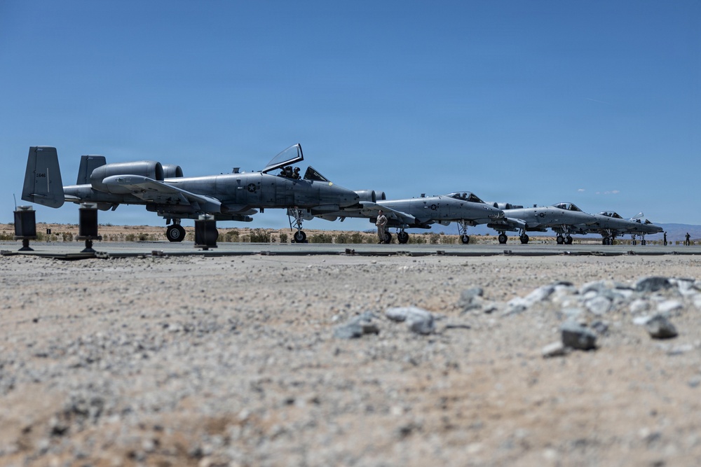357th Fighter Squadron and MCAGCC conduct joint training with the A-10 Thunderbolt II
