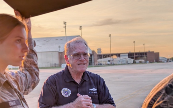 Barksdale AFB hosts Civil Air Patrol Louisiana Wing cadets for B-52 immersion