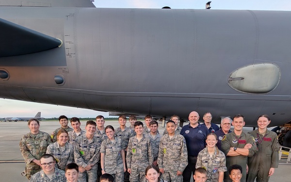 Barksdale AFB hosts Civil Air Patrol Louisiana Wing cadets for B-52 immersion