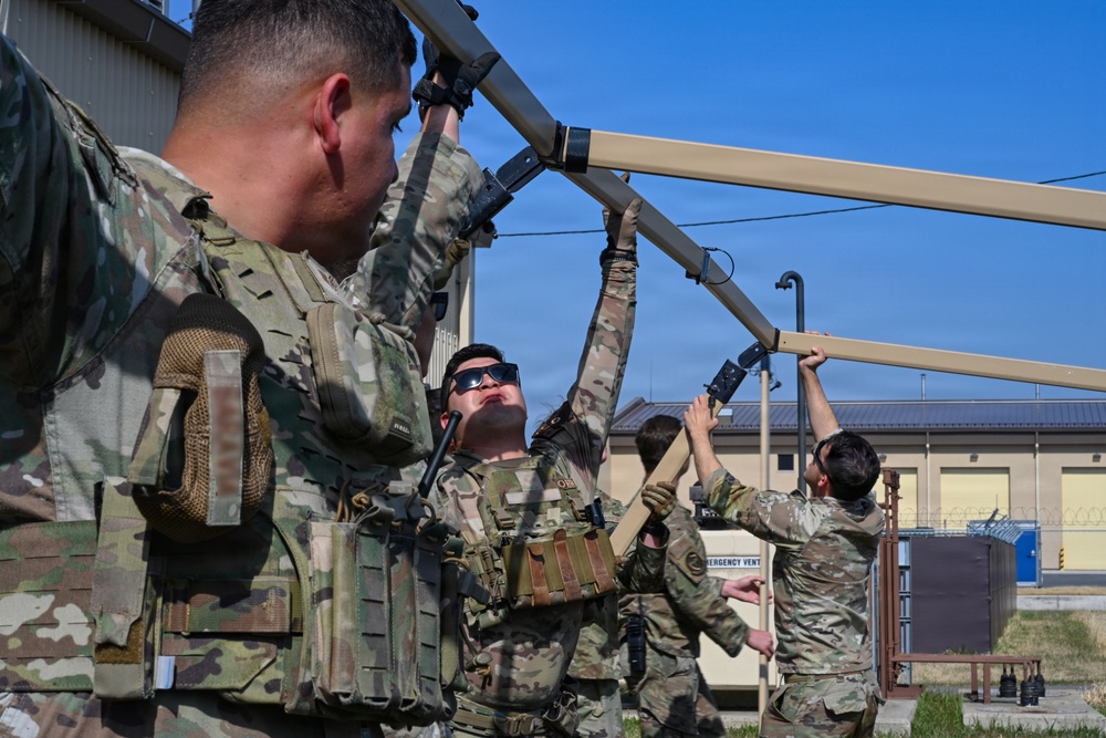 Freedom Flag 26-1: 31 CABS establishes contingency location for hot pit refueling