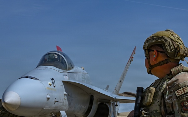 Freedom Flag 26-1: 31 CABS establishes contingency location for hot pit refueling