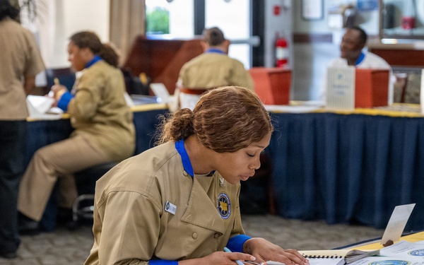 Mercer Hall, San Diego's Five-Star Galley