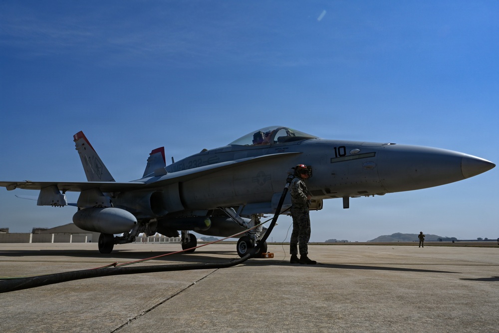 Freedom Flag 26-1: 31 CABS establishes contingency location for hot pit refueling