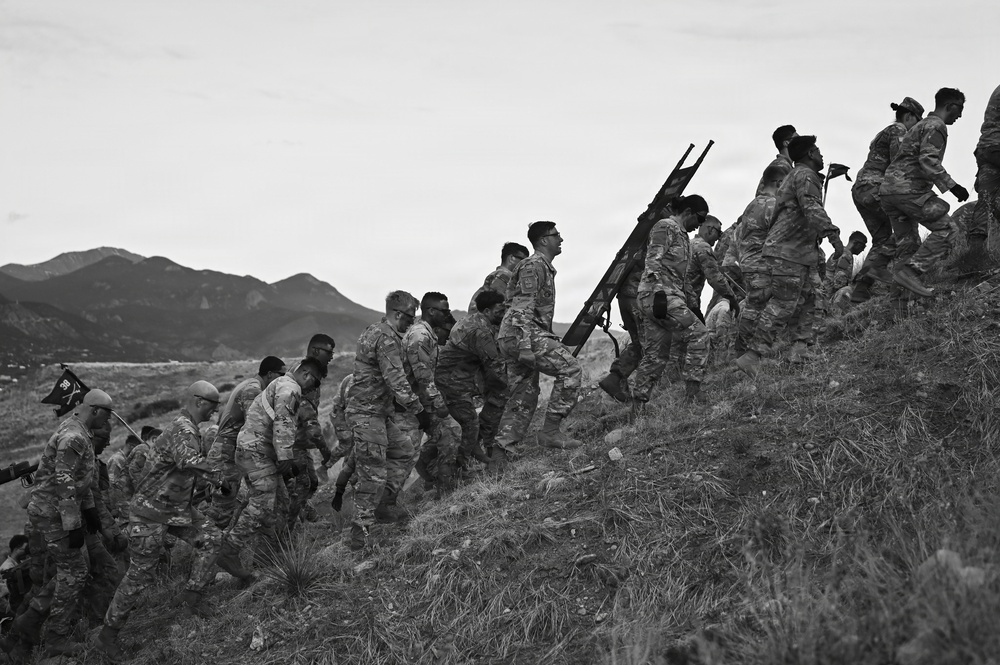 Forged in the Dirt: 1SBCT Raider Brigade Tests Soldiers Will
