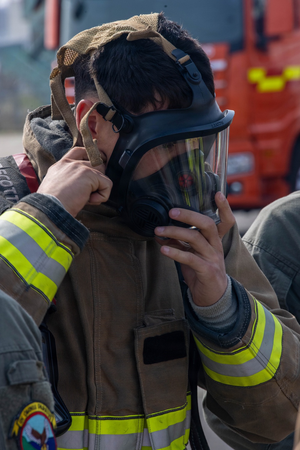 U.S. Marines partner with ROKAF for aircraft rescue training