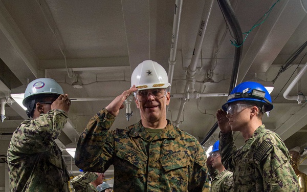 Rear Adm. Carey Cash Visits USS Ronald Reagan (CVN 76)