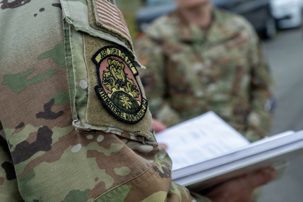 FF 26-1: Wolf and Wolf Chief visit with 8th MMS