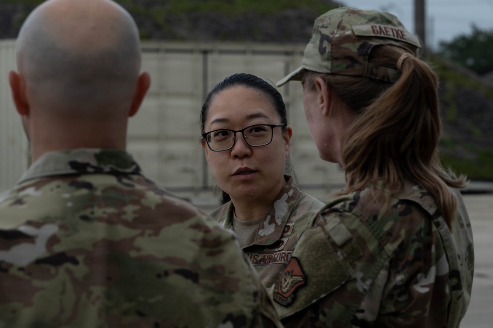 FF 26-1: Wolf and Wolf Chief visit with 8 MMS