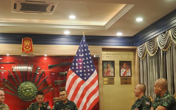 Washington National Guard leadership meets with Thailand's 11th Infantry Division Commander