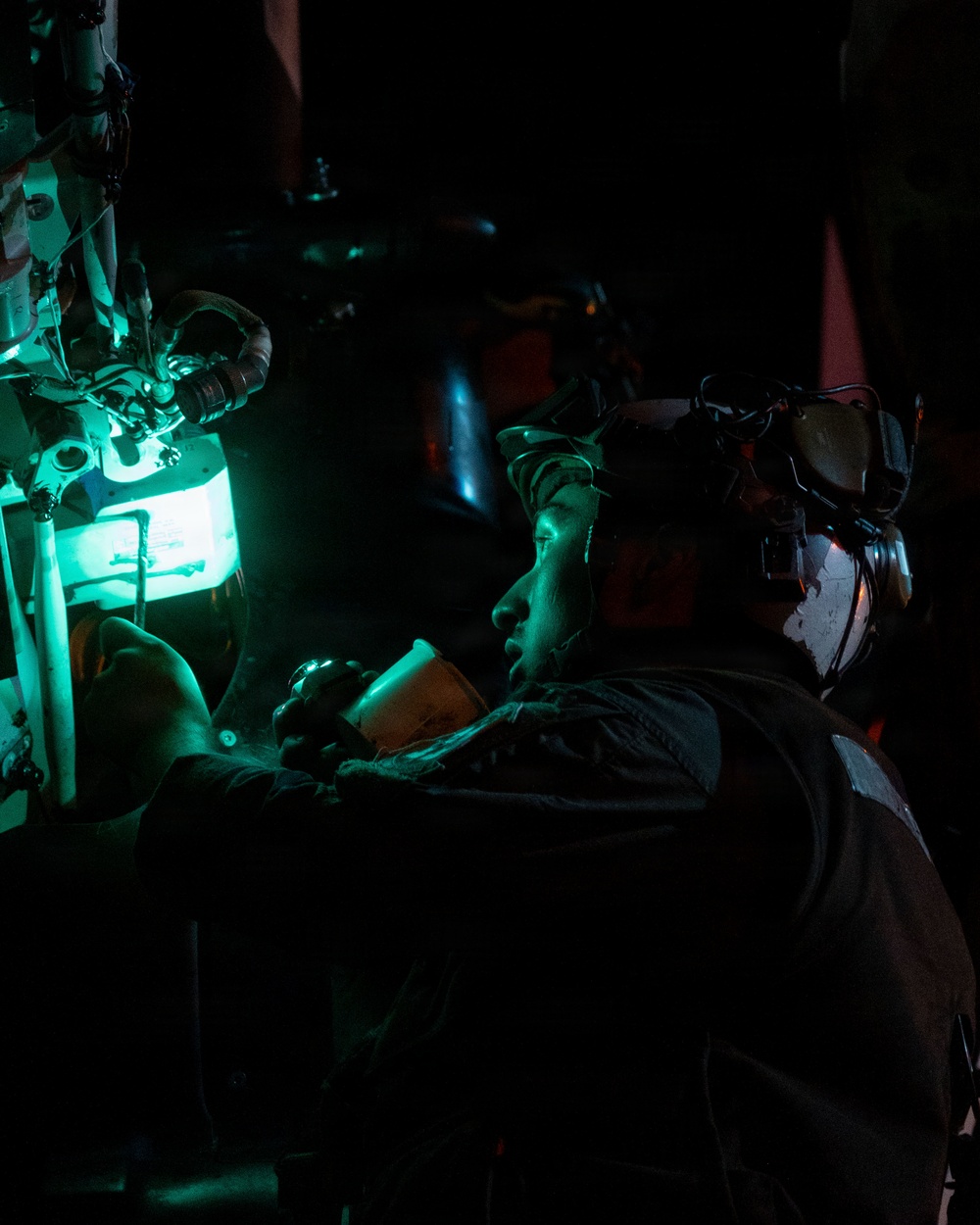 Boxer Marines Conduct Aircraft Maintenance