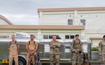 18th Wing command chief trains with military working dog teams