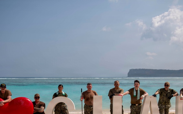 Boxer ARG Sailors, Marines Provide Humanitarian Aid