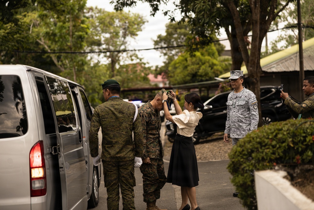 Balikatan 2026: MAGTF CG Visits SOLCOM