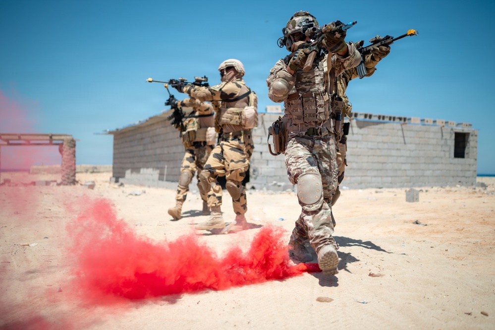 Multinational forces assault shoreline objective during Flintlock 2026