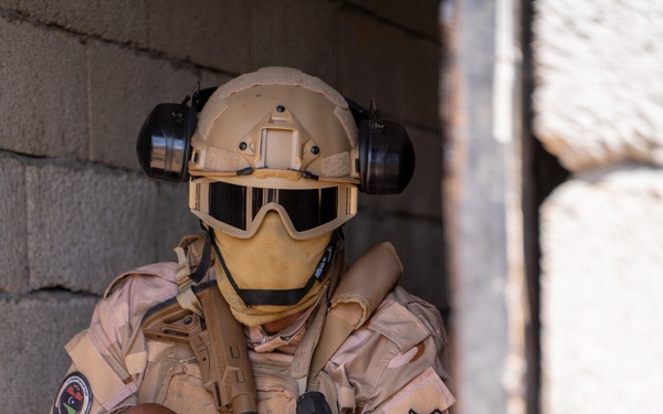 Multinational forces assault shoreline objective during Flintlock 2026