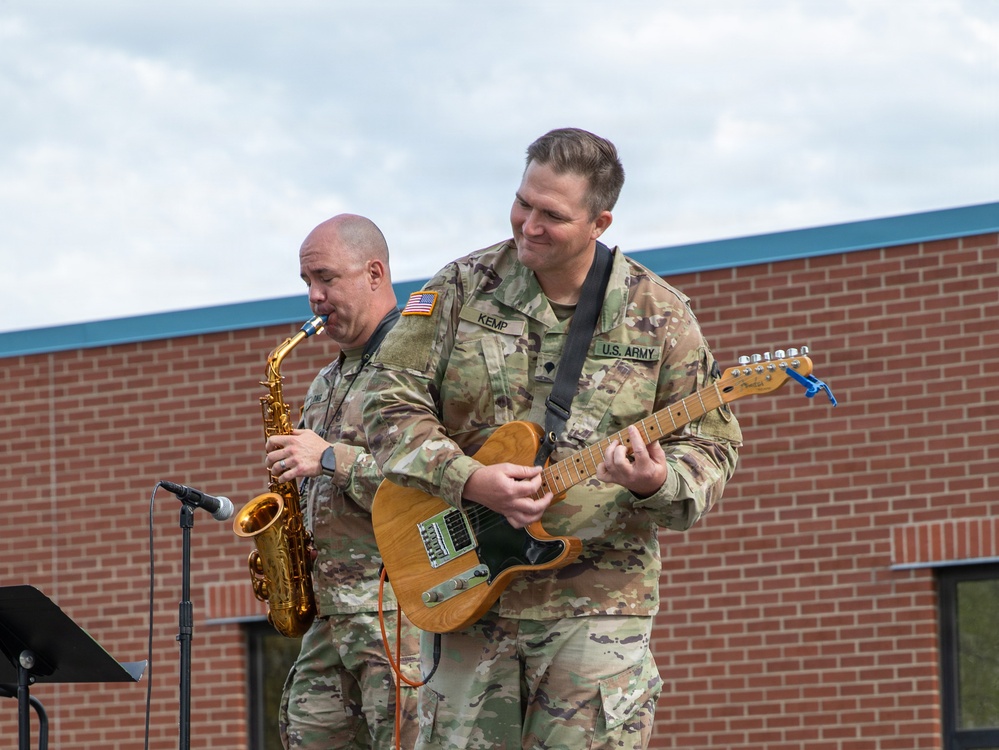 Missouri National Guard celebrates military children during family day event