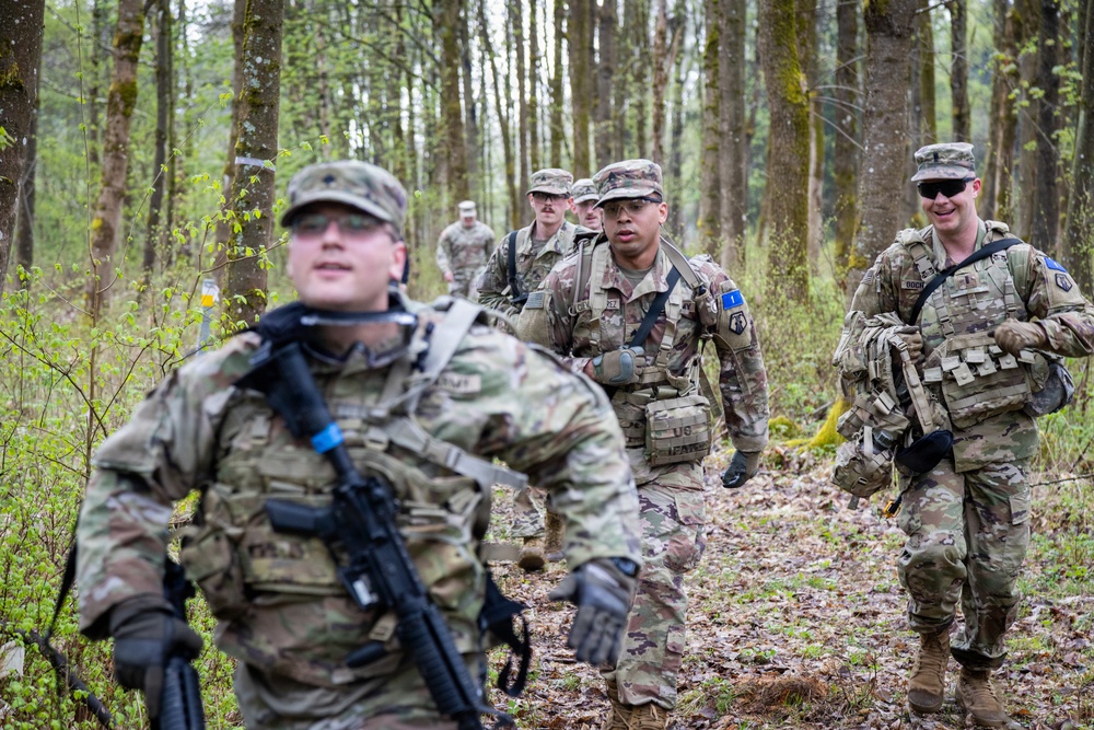 7th MSC Soldiers Compete in Best Squad Competition