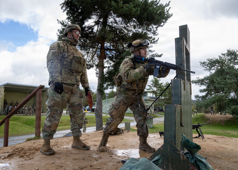 7th MSC Soldiers Compete in Best Squad Competition