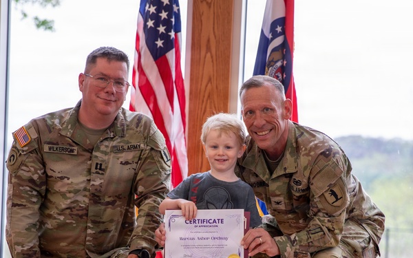 Missouri National Guard celebrates military children during family day event