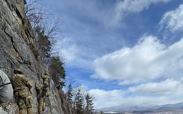 Airmen learn more than mountaineering at Army Mountain Warfare School