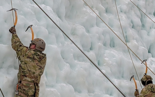 Airmen learn more than mountaineering at Army Mountain Warfare School