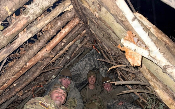 Airmen learn more than mountaineering at Army Mountain Warfare School