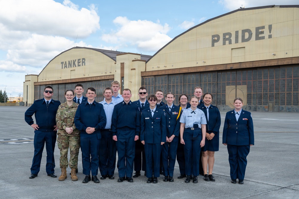 Clarkston High School JROTC Base Tour