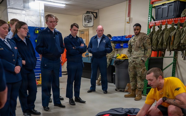 Clarkston High School JROTC Base Tour
