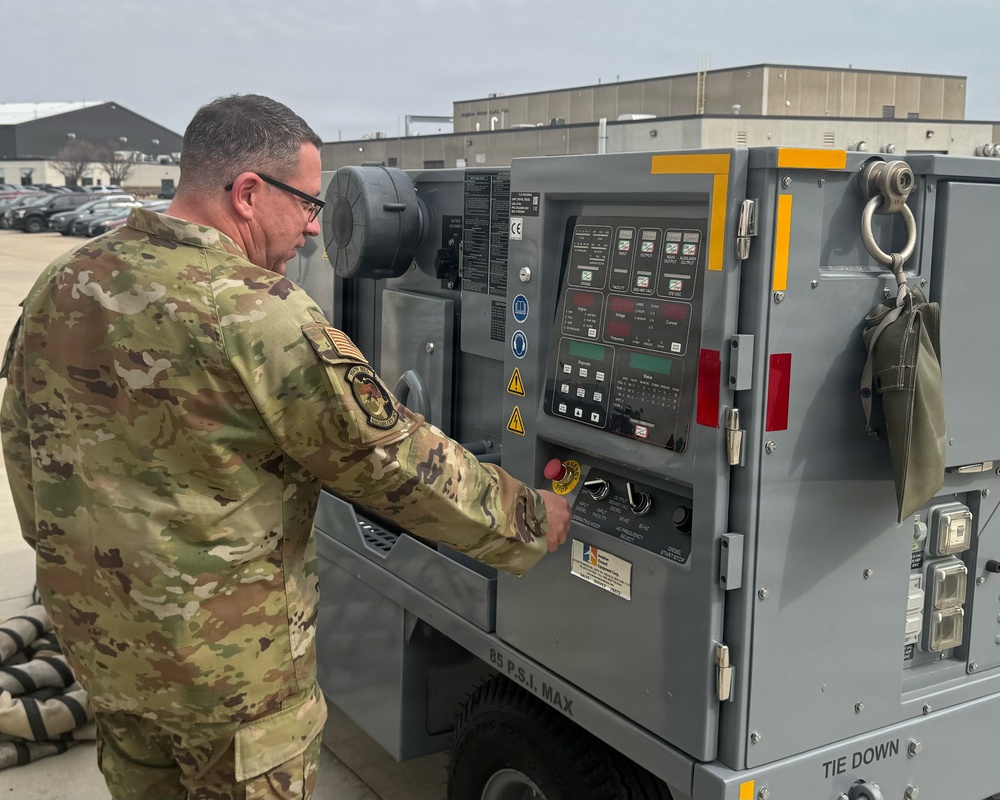 F-35 training builds teamwork between 104th and 115th Fighter Wings