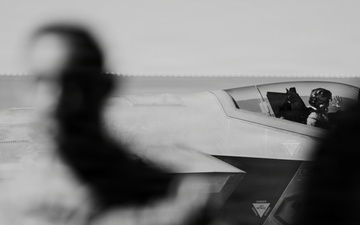 Weapons load competition sharpens readiness at Luke