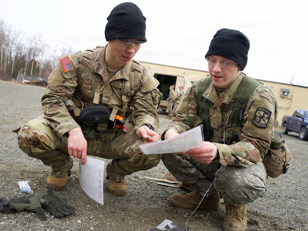 University of Alaska Army ROTC cadets train at Alcantra Armory