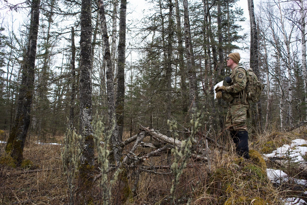 University of Alaska Army ROTC cadets train at Alcantra Armory