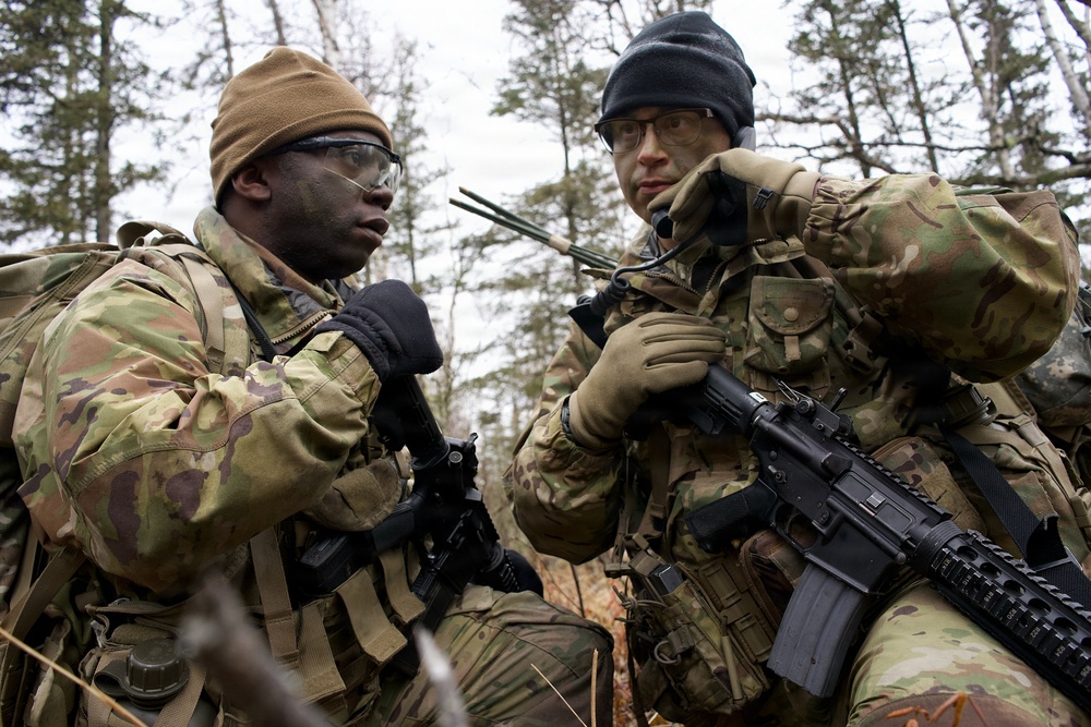 University of Alaska Army ROTC cadets train at Alcantra Armory