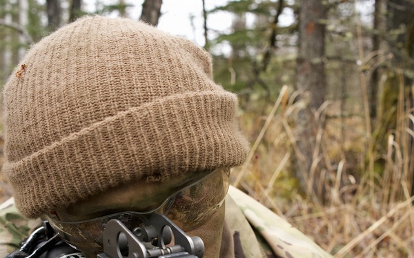 University of Alaska Army ROTC cadets train at Alcantra Armory