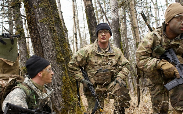 University of Alaska Army ROTC cadets train at Alcantra Armory