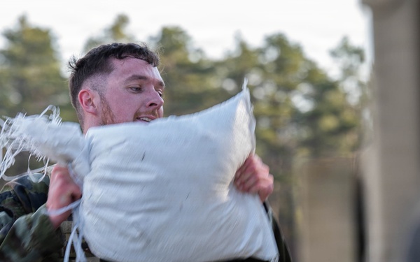Irish Defence Forces soldiers test skills, build ties during Massachusetts National Guard Best Warrior Competition
