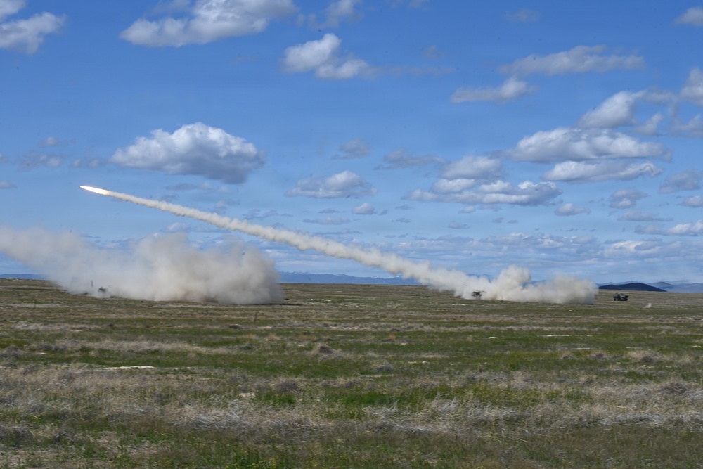 HIMARS unit fires simultaneously across 700 miles, three states