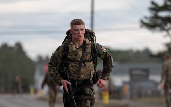 Irish Defence Forces soldiers test skills, build ties during Massachusetts National Guard Best Warrior Competition