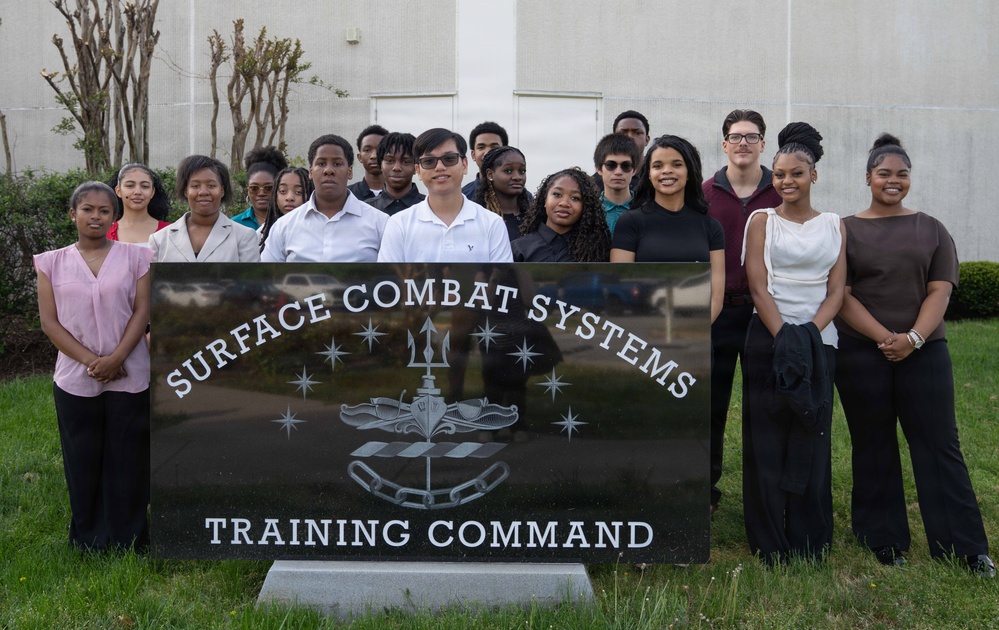 Westlake High School JROTC cadets visit Surface Combat Systems Training Command AEGIS Training and Readiness Center at Naval Support Facility Dahlgren