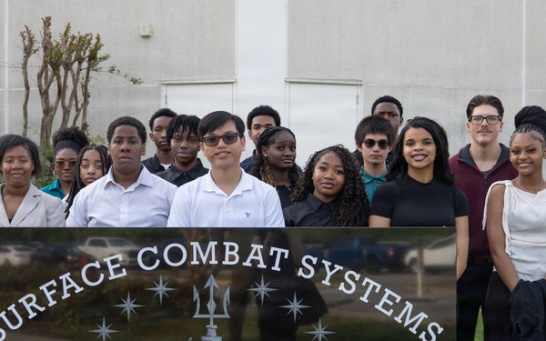 Westlake High School JROTC cadets visit Surface Combat Systems Training Command AEGIS Training and Readiness Center at Naval Support Facility Dahlgren