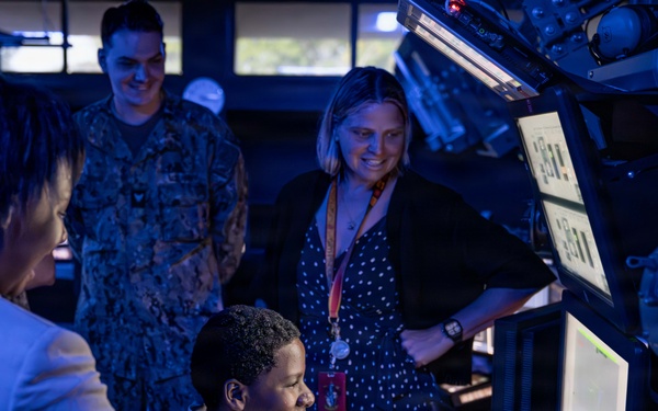Westlake High School JROTC cadets visit Surface Combat Systems Training Command AEGIS Training and Readiness Center at Naval Support Facility Dahlgren