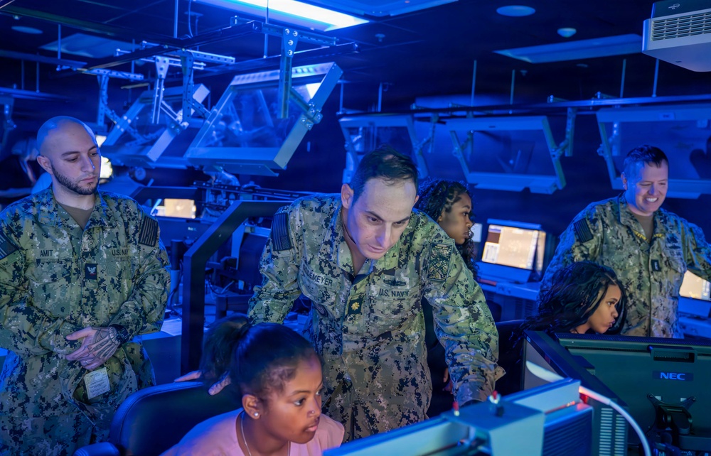 Westlake High School JROTC cadets visit Surface Combat Systems Training Command AEGIS Training and Readiness Center at Naval Support Facility Dahlgren