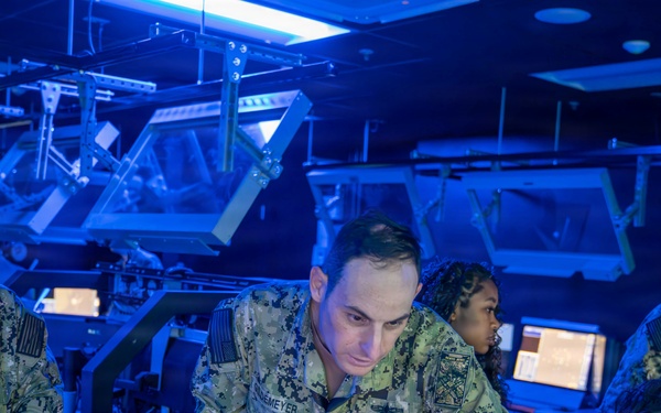 Westlake High School JROTC cadets visit Surface Combat Systems Training Command AEGIS Training and Readiness Center at Naval Support Facility Dahlgren