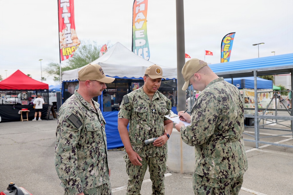 Navy preventive medicine team helps establish 29 Palms Farmers Market at MCAGCC