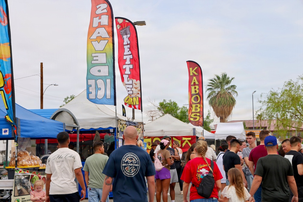 Navy preventive medicine team helps establish 29 Palms Farmers Market at MCAGCC